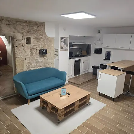 La Douce Evasion Bernis